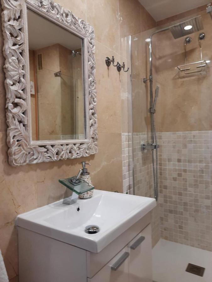 Fuengirola Apartment Carvajal Front Line Primera Linea Buitenkant foto